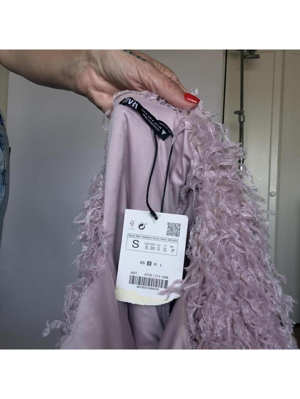 Zara Pink feather crop top - Picture 8 of 8